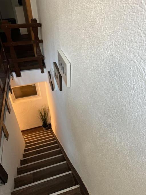 Townhouse Fuer 10 Personen Mit Garten Esslingen am Neckar Exterior foto